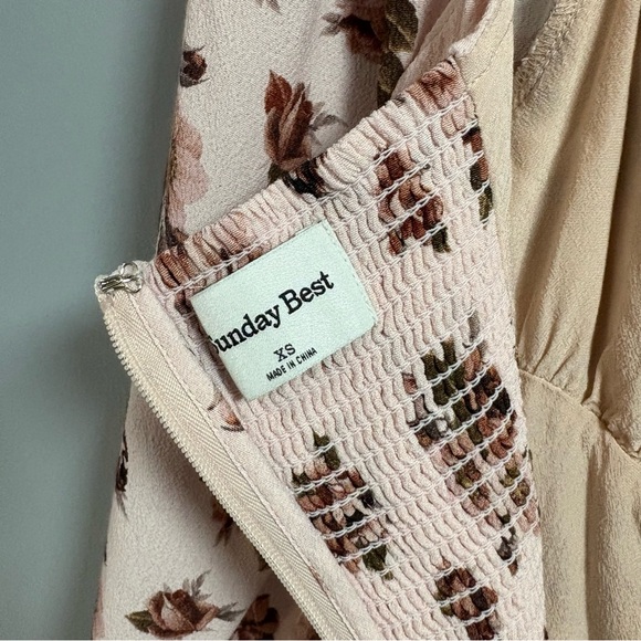 Aritzia - Sunday Best Delilah Dress - Picture 3 of 7